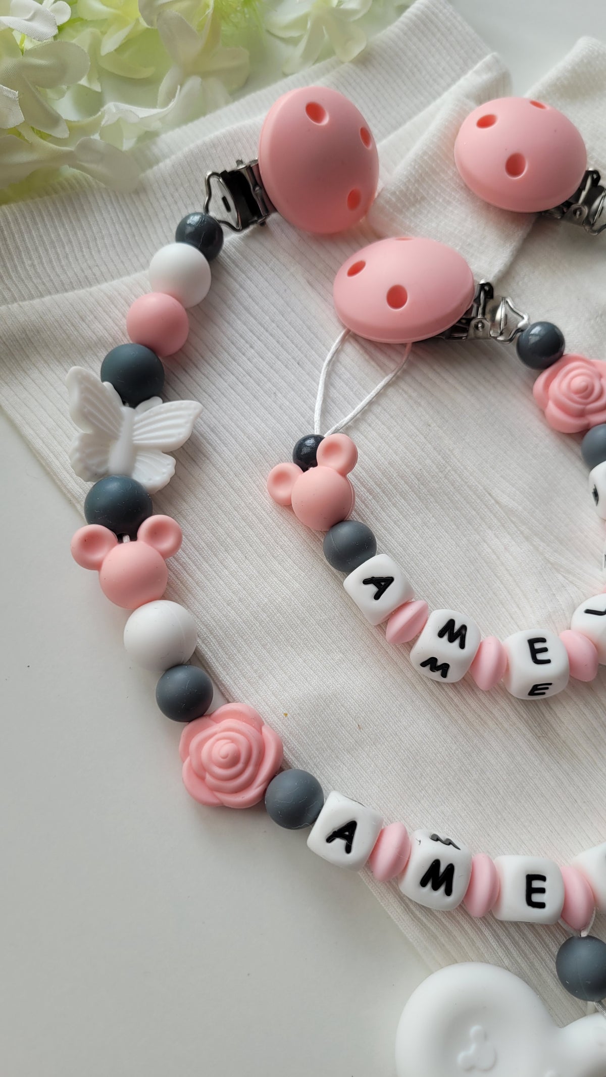 Kinderwagenkette & Schnullerkette Maus apricot grau