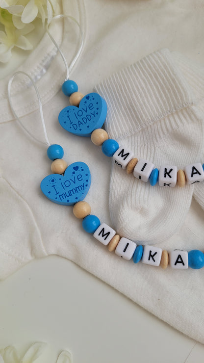 Schnullerkette I love Mummy / I love Daddy mit Namen für Jungen