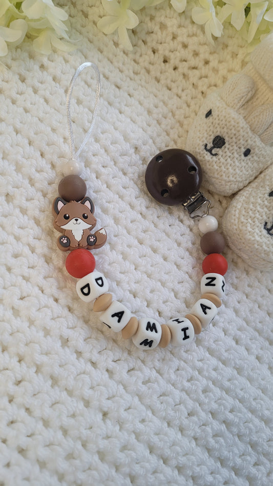 Schnullerkette für Jungen mit Namen Fuchs rost braun