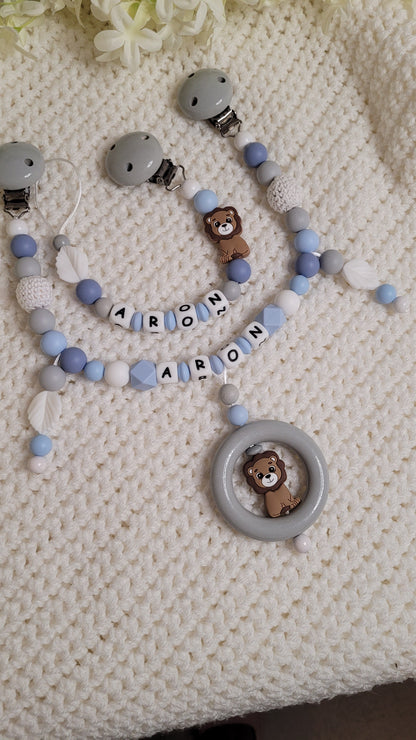 Kinderwagenkette & Schnullerkette Set Baby Löwe beige blau grau