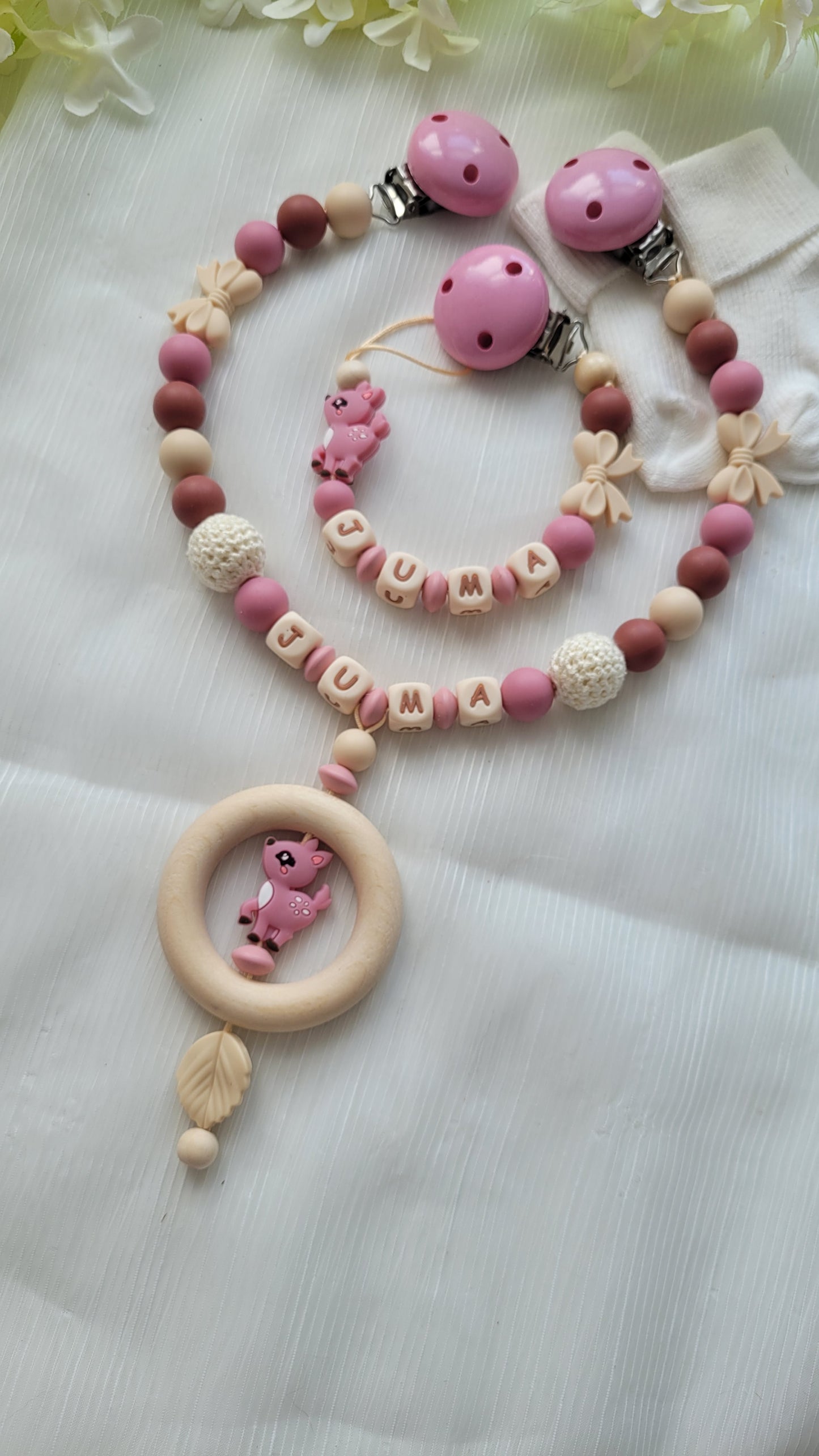 Kinderwagenkette & Schnullerkette mit Namen Rehe altrosa beige braun