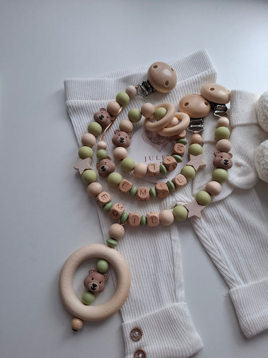 3er Set Schnullerkette Kinderwagenkette & Greifring mit Namen Bärchen salbei beige holz