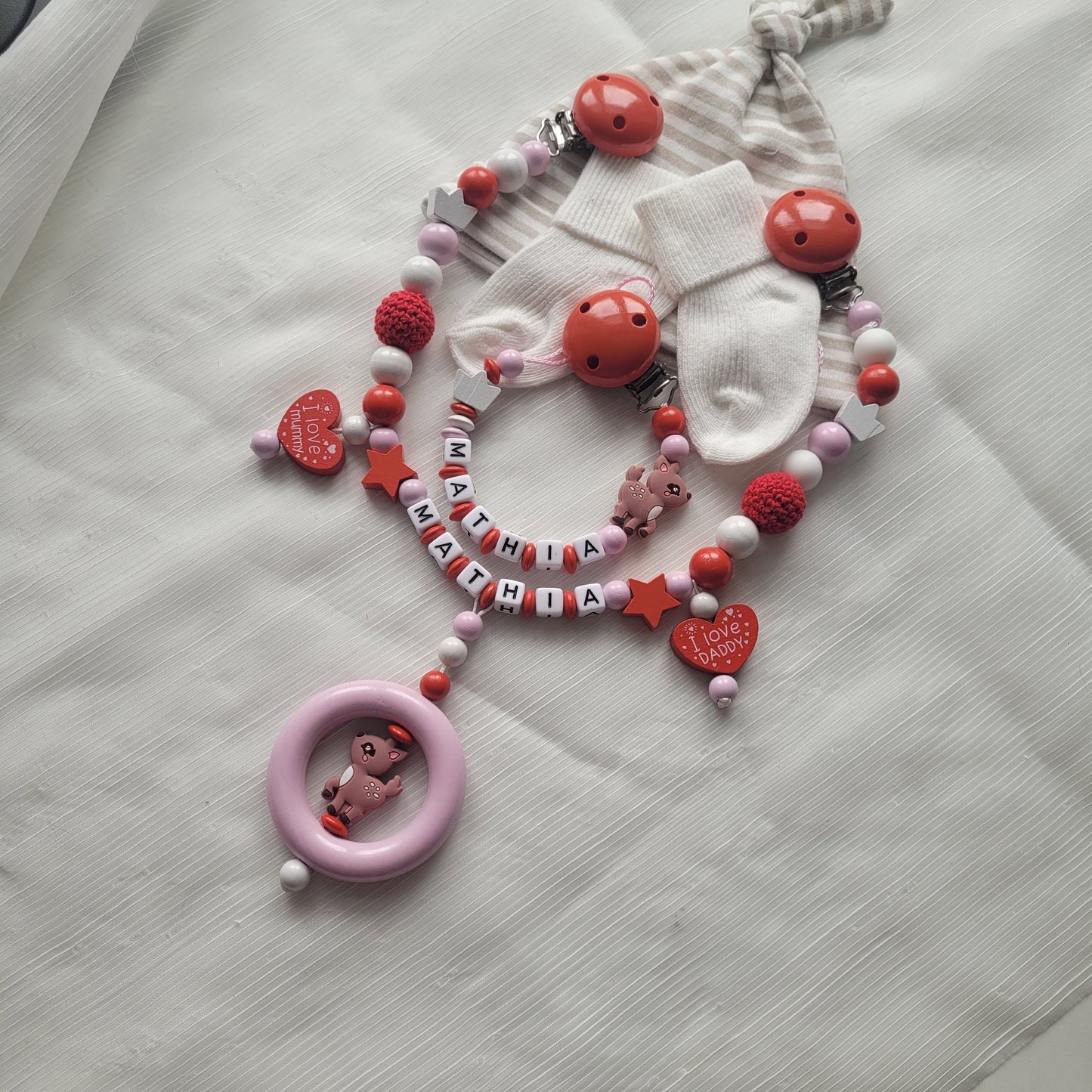 Kinderwagenkette & Schnullerkette mit Namen für Mädchen Rehe rosa rot