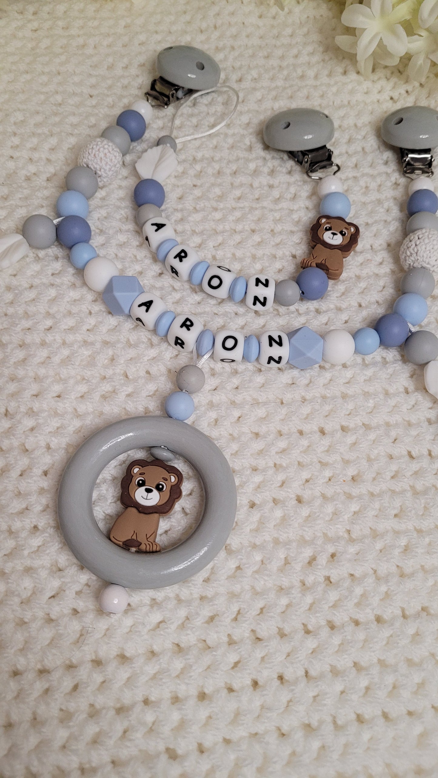 Kinderwagenkette & Schnullerkette Set Baby Löwe beige blau grau