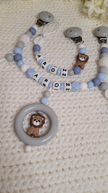 Kinderwagenkette & Schnullerkette Set Baby Löwe beige blau grau