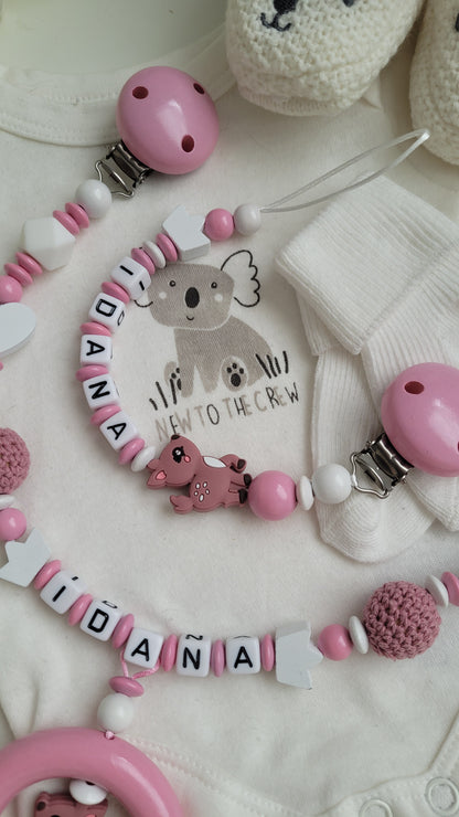 Kinderwagenkette & Schnullerkette mit Namen für Mädchen Rehkitz rosa
