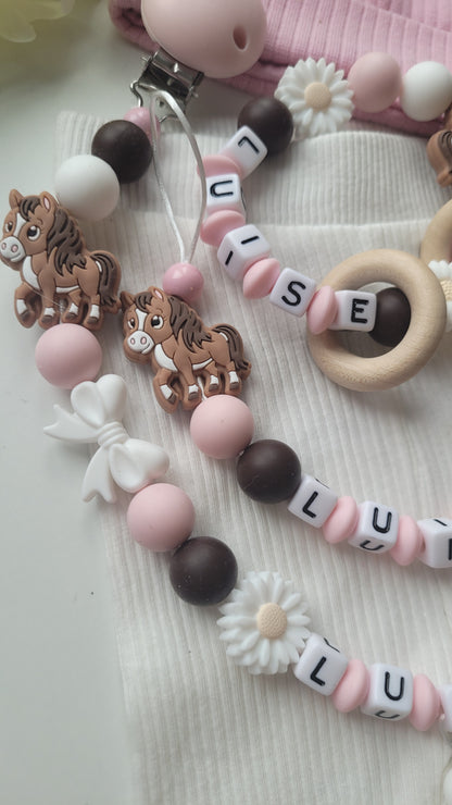 3er Set Kinderwagenkette, Schnullerkette & Greifring mit Namen – Pferd Silikon braun rosa