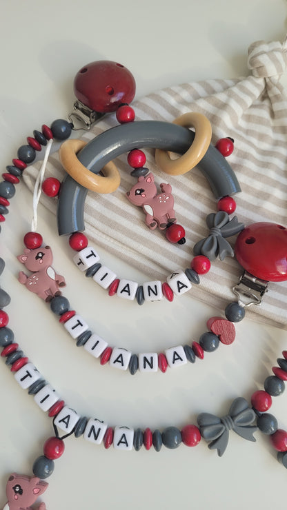 3tlg.Set Schnullerkette Kinderwagenkette & Greifring mit Namen Reh bordaux grau