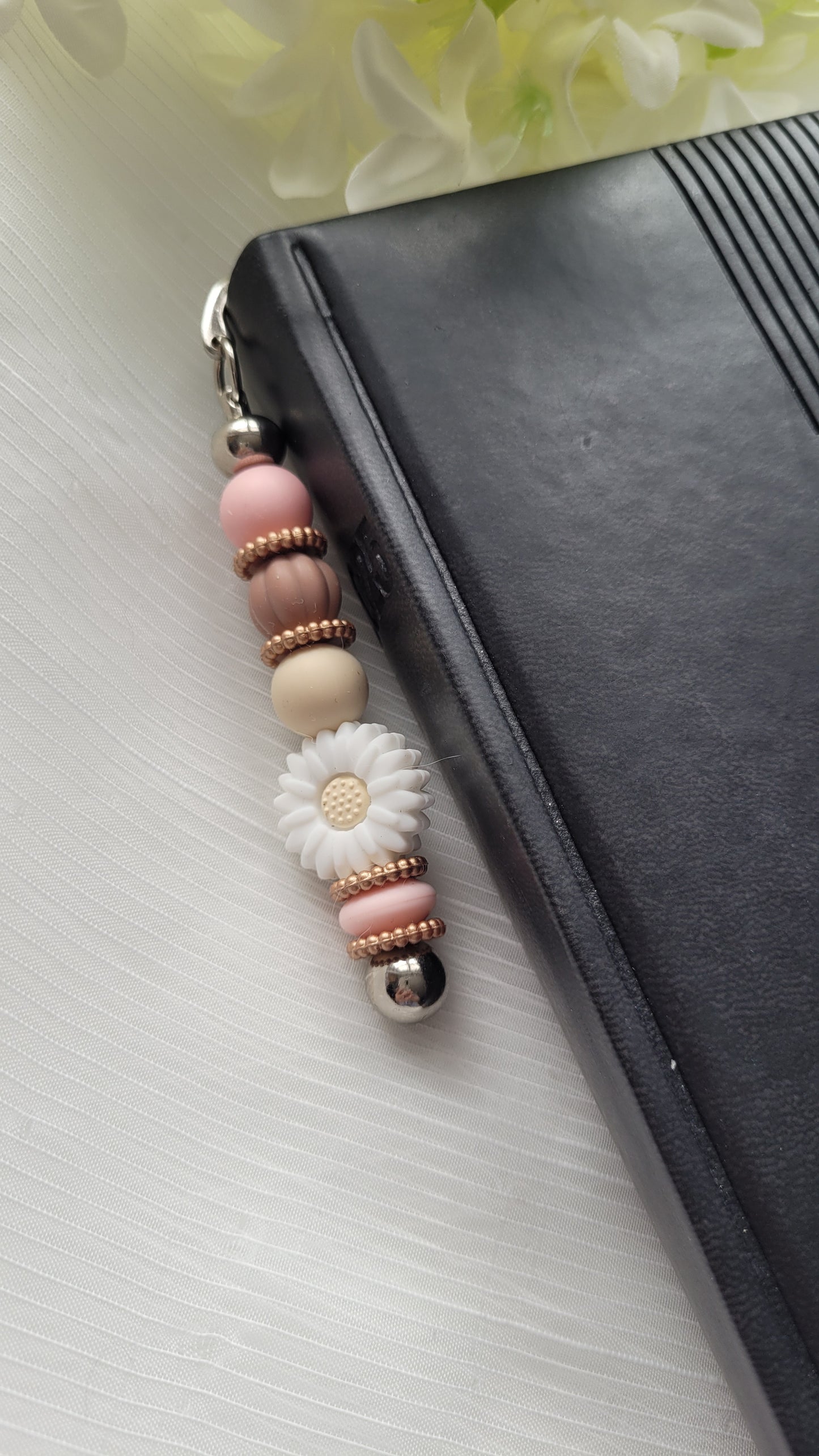 Lesezeichen Blümchen apricot rosegold