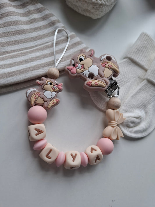Schnullerkette mit Namen für Mädchen Hase babyrosa personalisiert