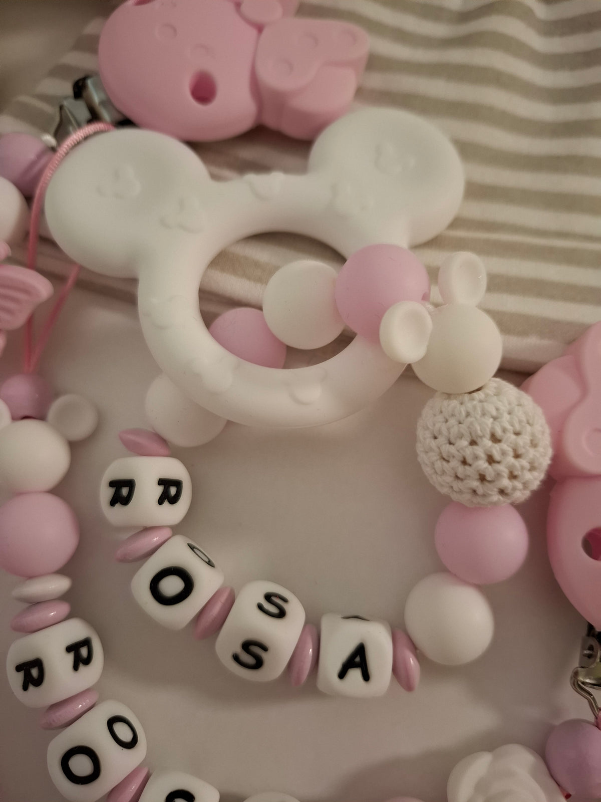 3er-Set Schnullerkette Kinderwagenkette & Greifring mit Namen Maus rosa weiss