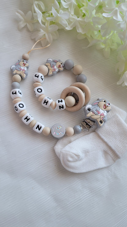 3tlg.Set Schnullerkette Kinderwagenkette & Beissring mit Namen Hase beige grau
