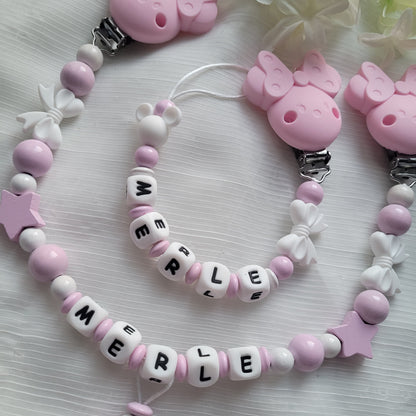 Kinderwagenkette & Schnullerkette mit Namen für Mädchen Maus rosa