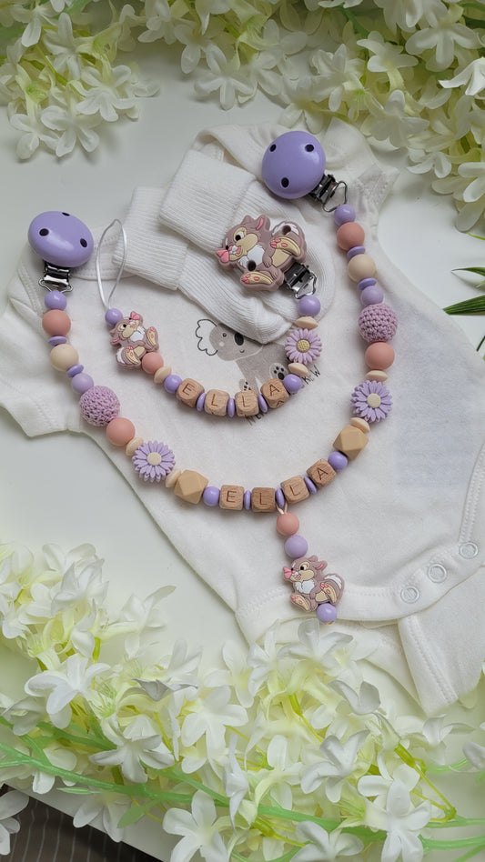 Kinderwagenkette & Schnullerkette Set lila Blumen Hase