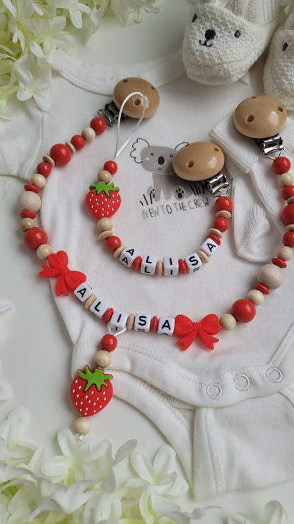 Kinderwagenkette & Schnullerkette mit Namen Erdbeertraum rot holz