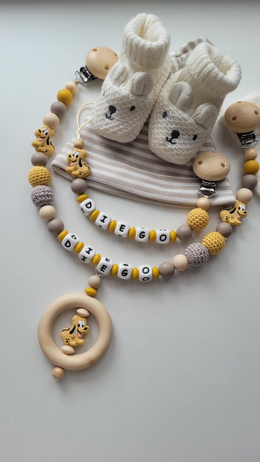 Kinderwagenkette & Schnullerkette mit Namen für Jungen Hund beige graubraun gelb