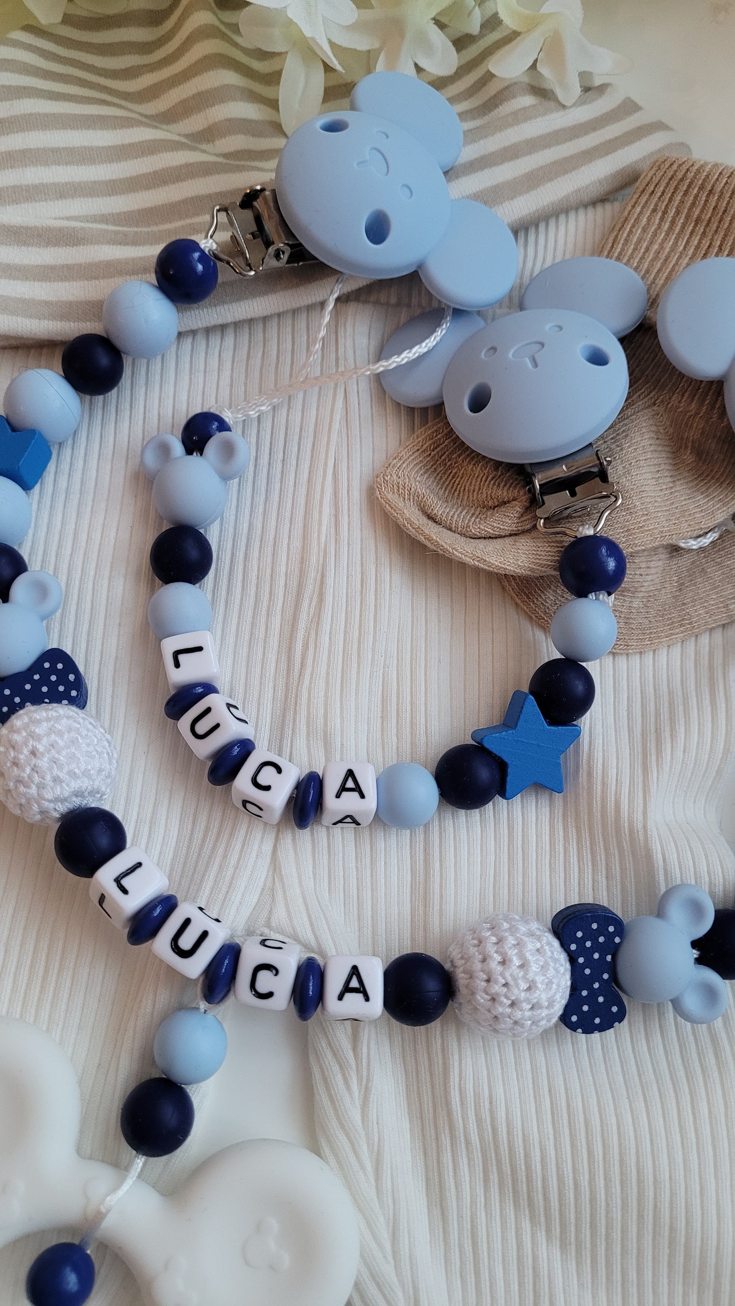Kinderwagenkette & Schnullerkette mit Namen *Maus*  hellblau marine