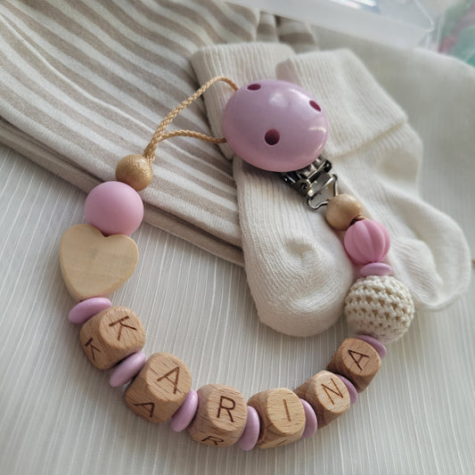 Schnullerkette mit Namen für Mädchen Herz & Häkelperle rosa