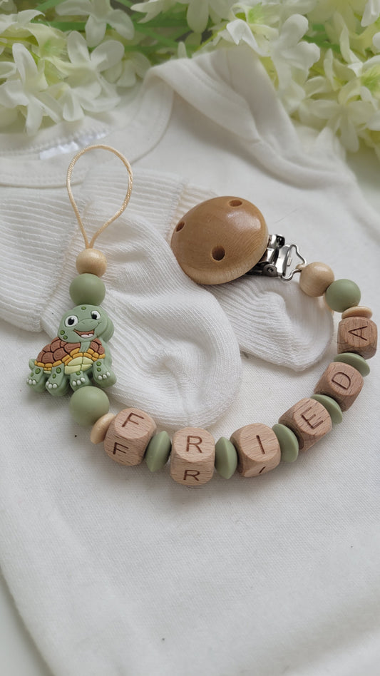 Schnullerkette mit  Namen  *Schildkröte* holz grün