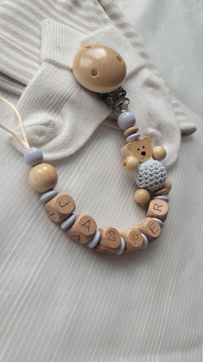 Schnullerkette mit Namen für Jungen Teddy holz hellblau