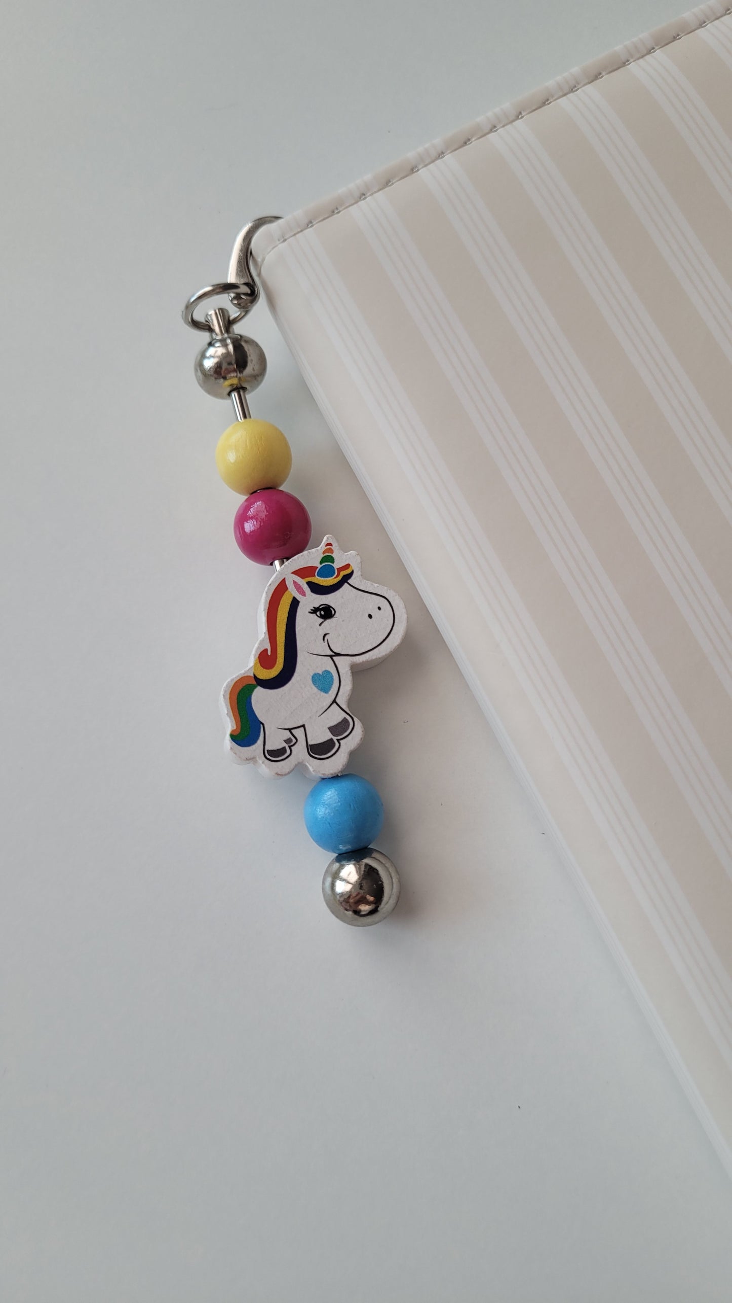 Lesezeichen Regenbogen Einhorn bunt