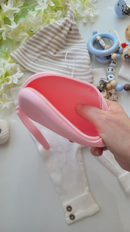 Tasche für Schnuller, Schnullerketten und Kinderwagenketten rosa