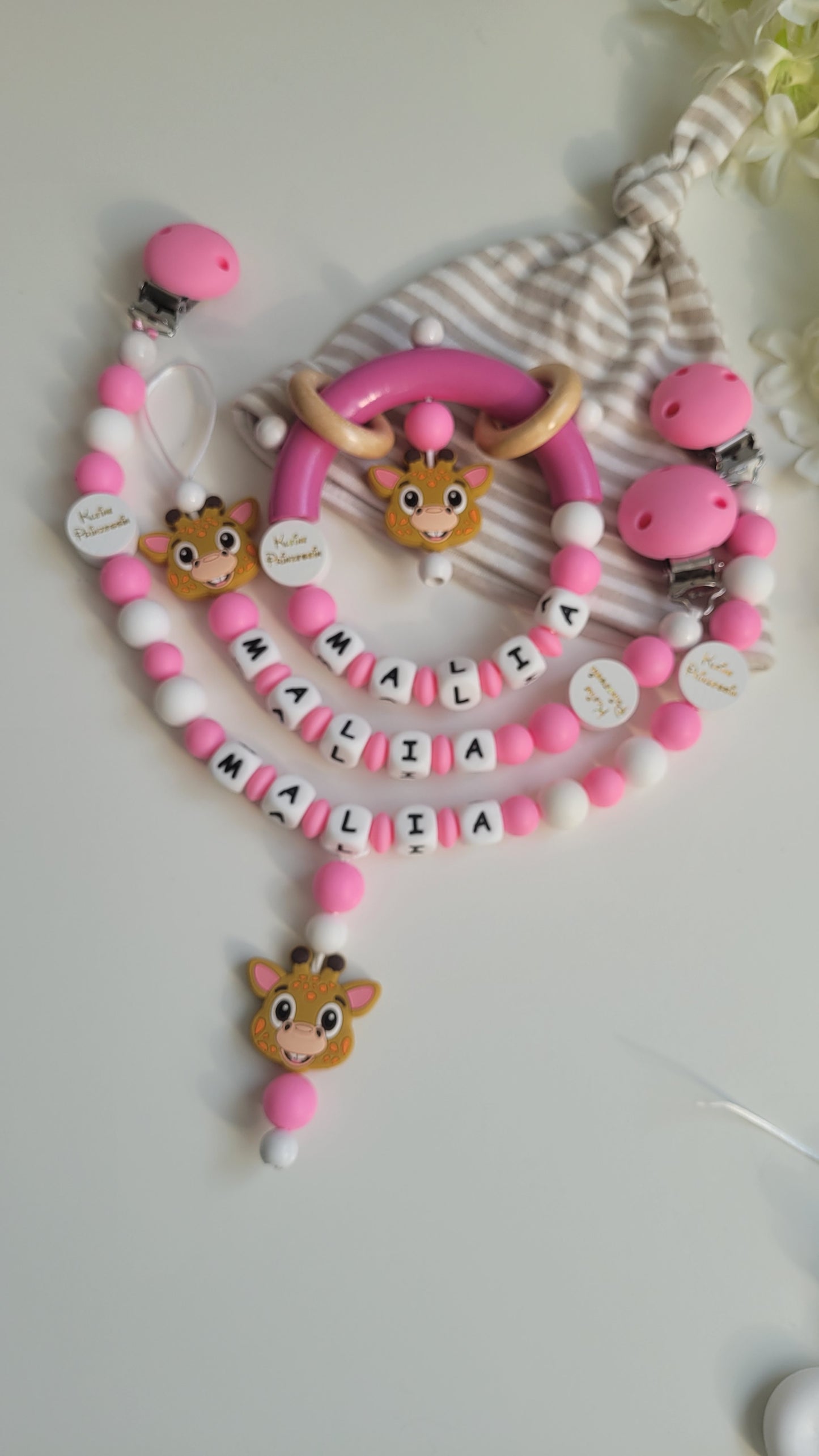 3tlg.Set Schnullerkette Kinderwagenkette & Greifring Giraffe pink