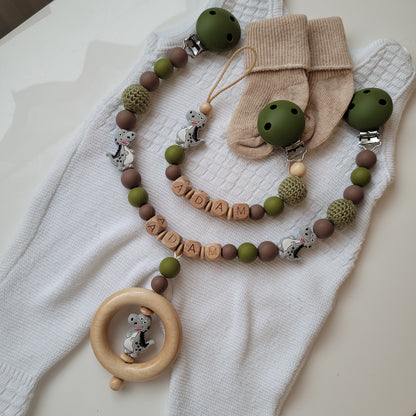 Kinderwagenkette & Schnullerkette mit Namen Dino grün holz braun
