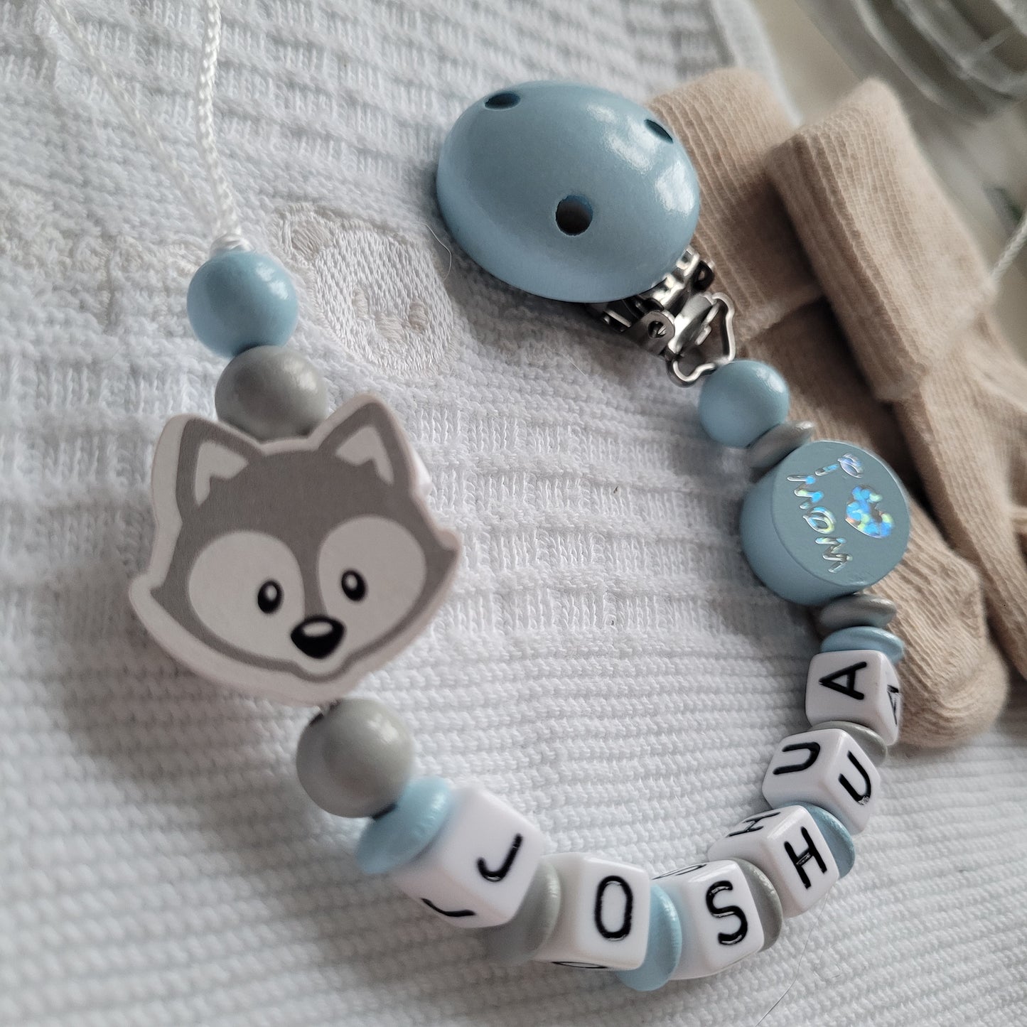 Schnullerkette für Jungen mit Namen Fuchs & I Love Mom & Dad