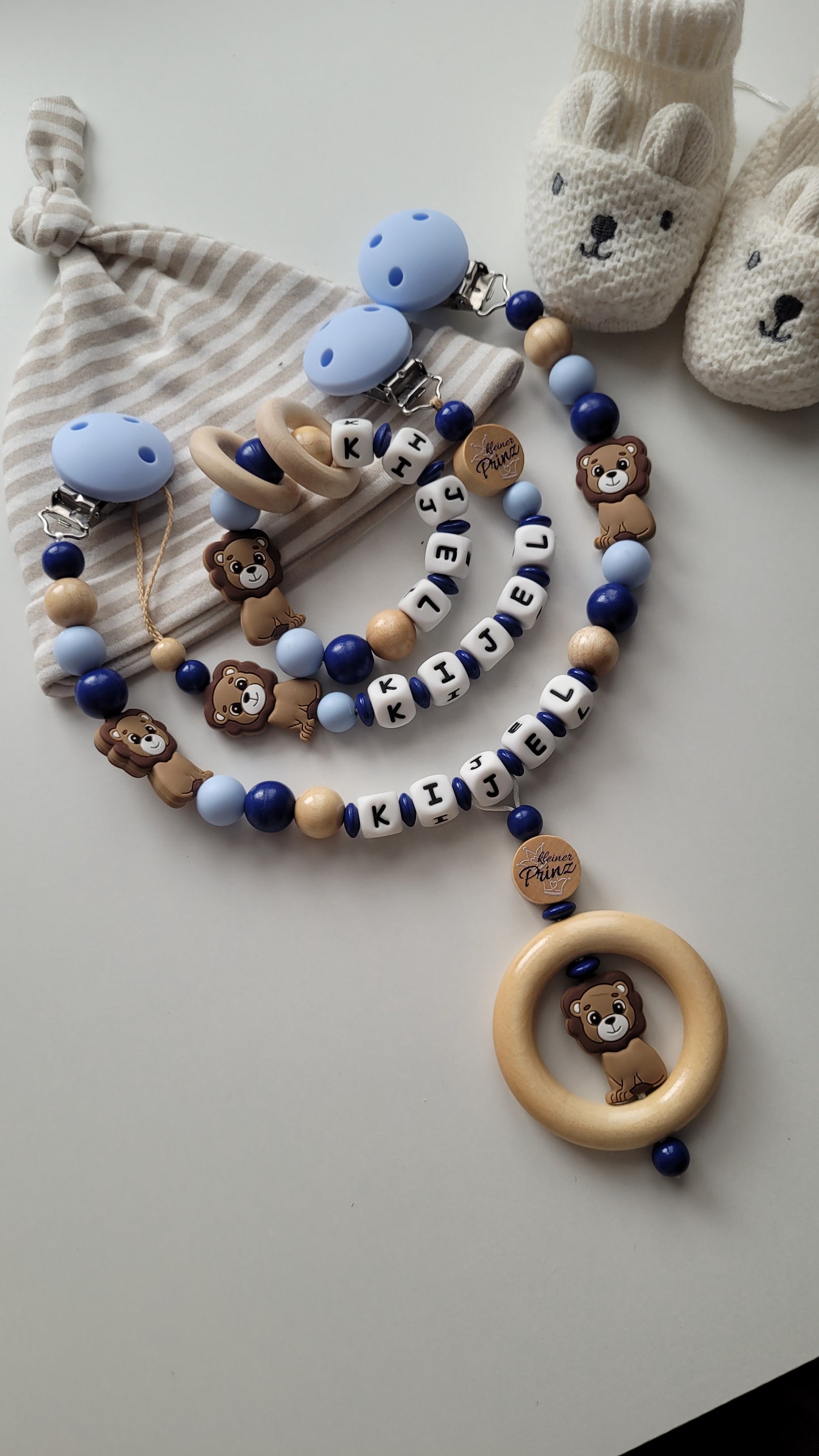 Schnullerkette Kinderwagenkette Greifling Löwe blau dunkelblau holz