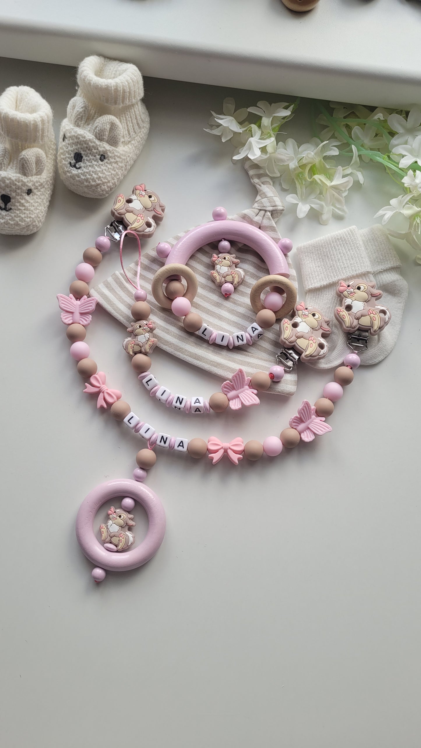 3tlg.Set Schnullerkette Kinderwagenkette & Greifring Hase Schmetterling rosa taupe