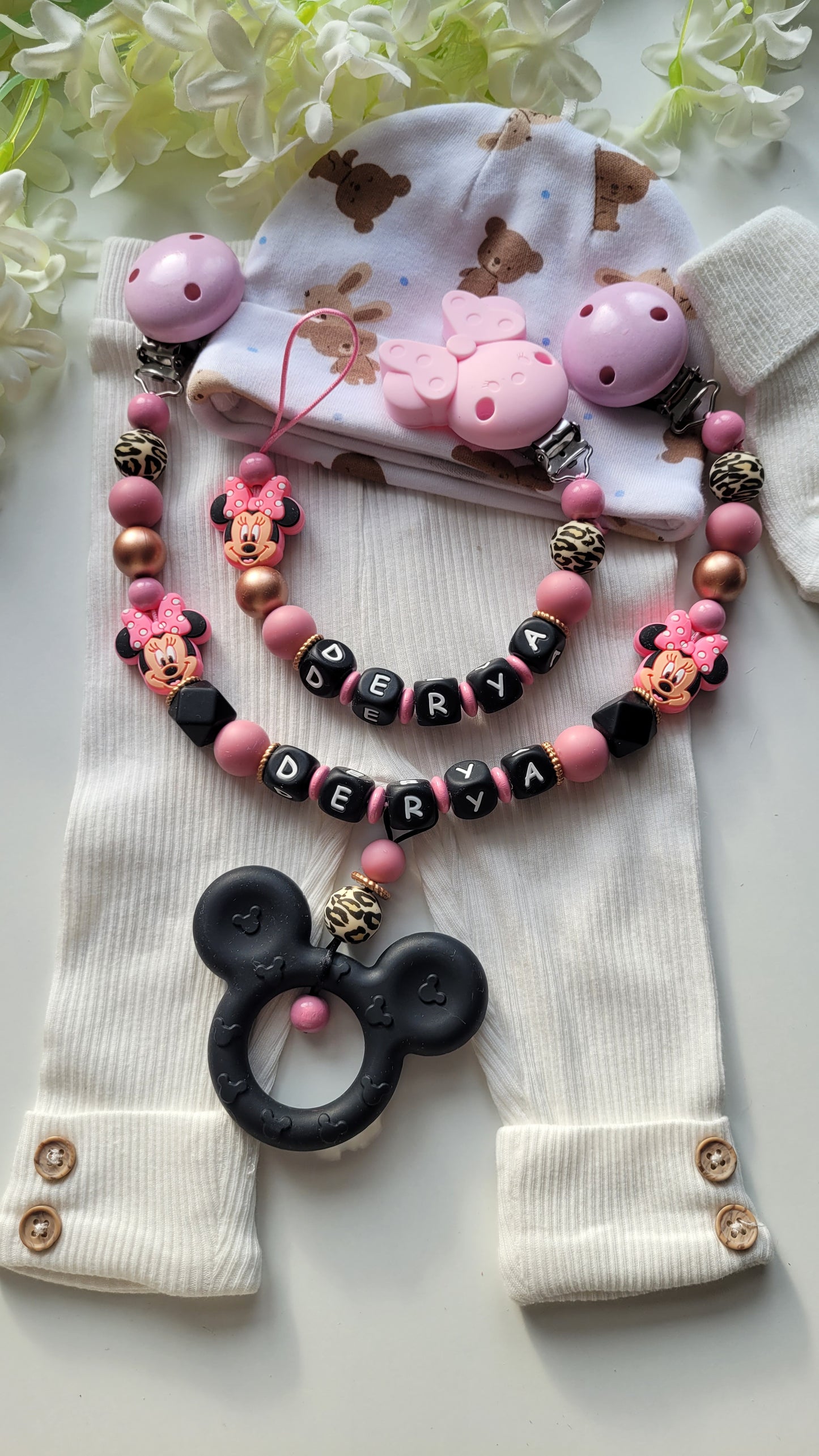 3er Set Kinderwagenkette & Schnullerkette mit Namen + Beissring für Mädchen Maus