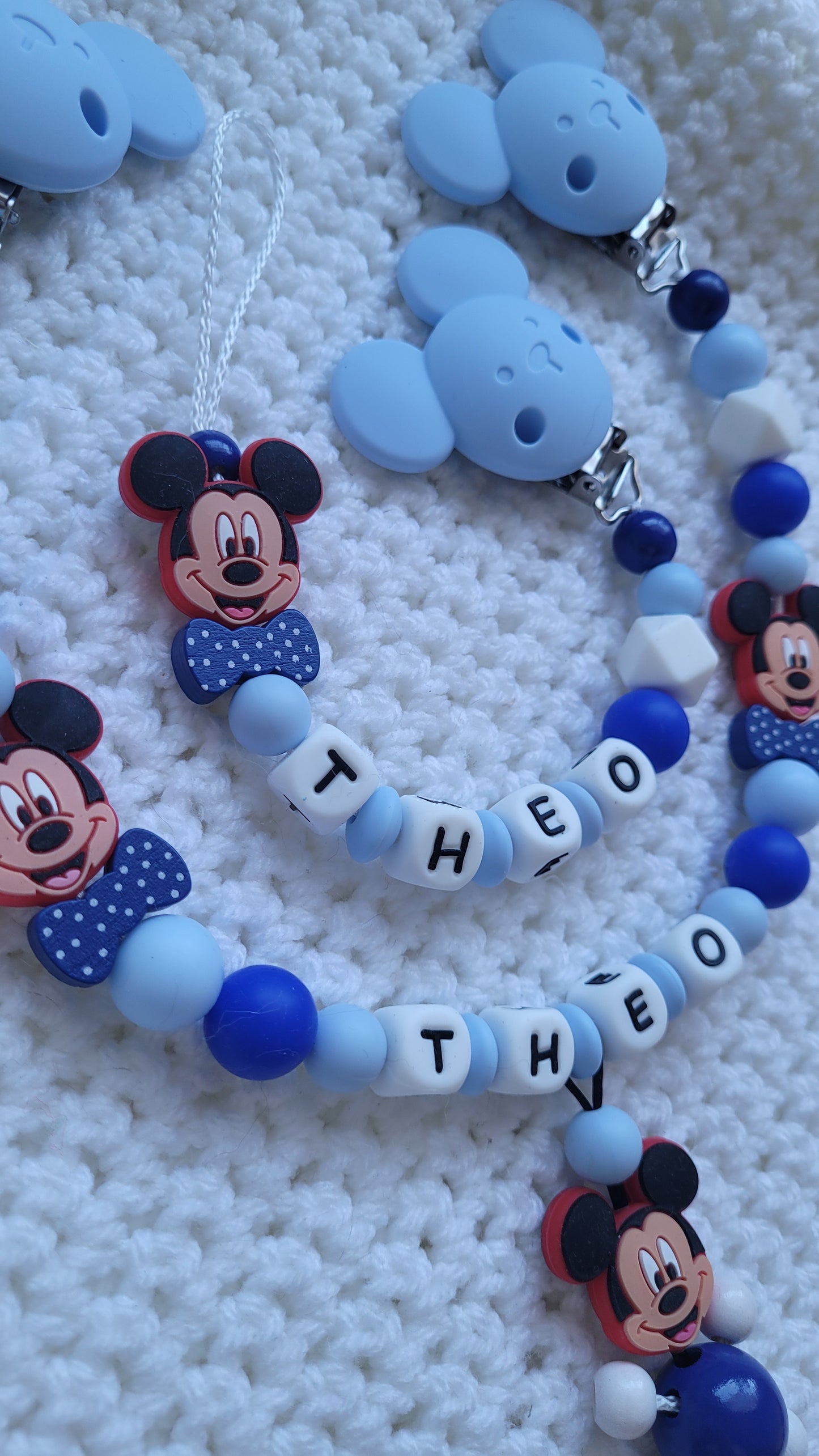 Kinderwagenkette & Schnullerkette mit Namen Maus blau