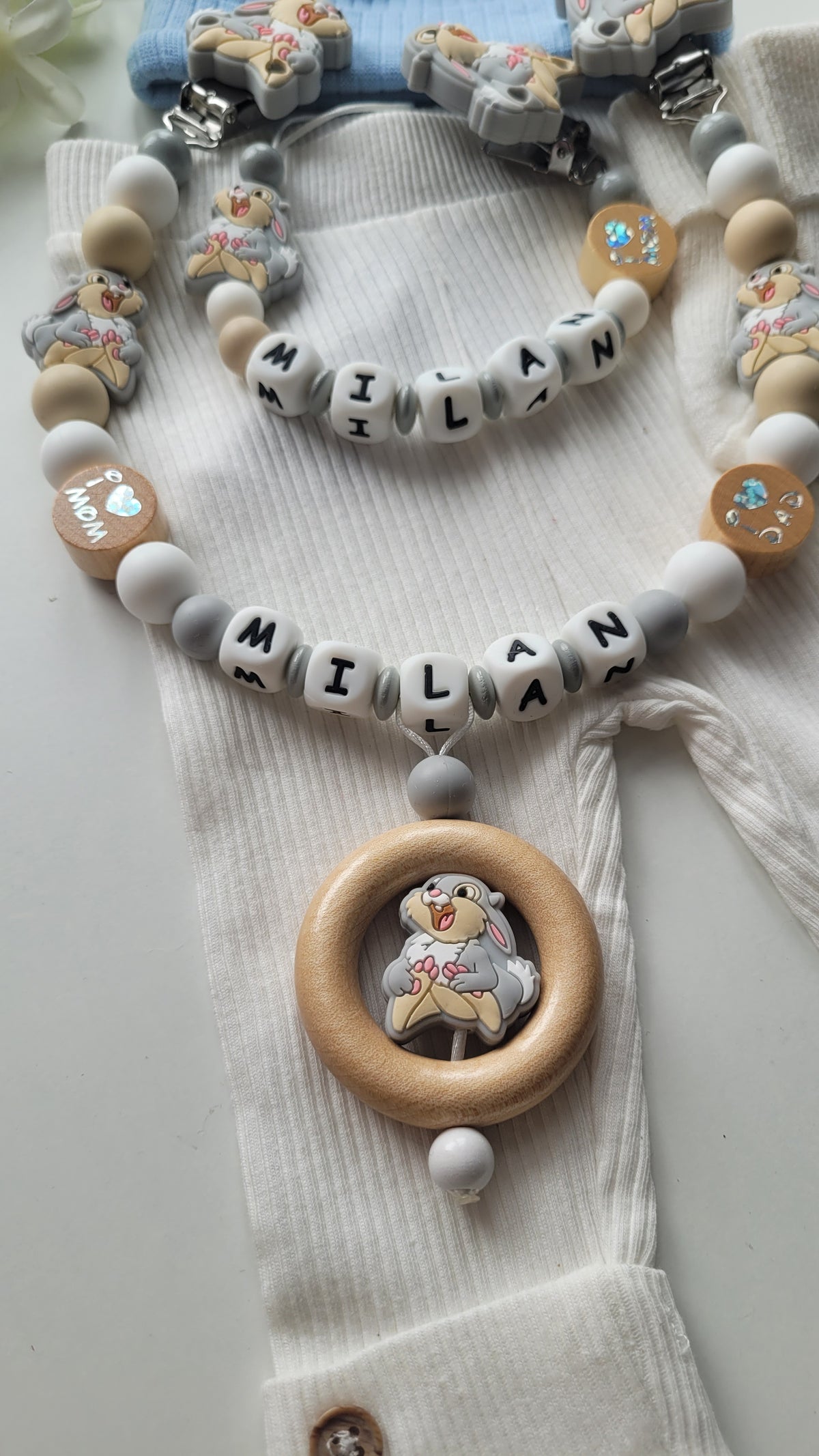Kinderwagenkette & Schnullerkette Set mit Namen Hase Wendeperle i love Mom und Dad weiß grau beige Holz Silikon | personalisiert