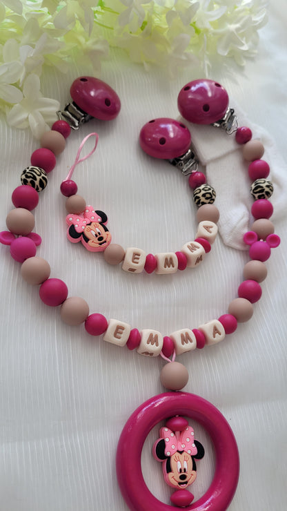 Kinderwagenkette & Schnullerkette mit Namen für Mädchen Maus pink sand