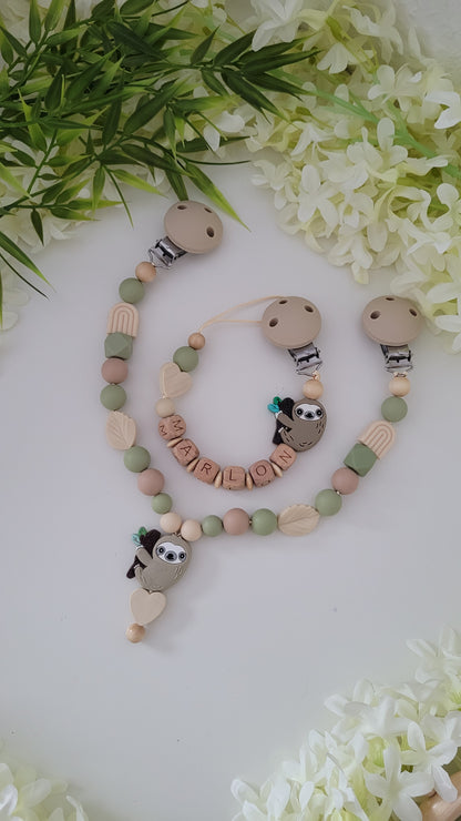Kinderwagenkette & Schnullerkette *Faultier* grün beige
