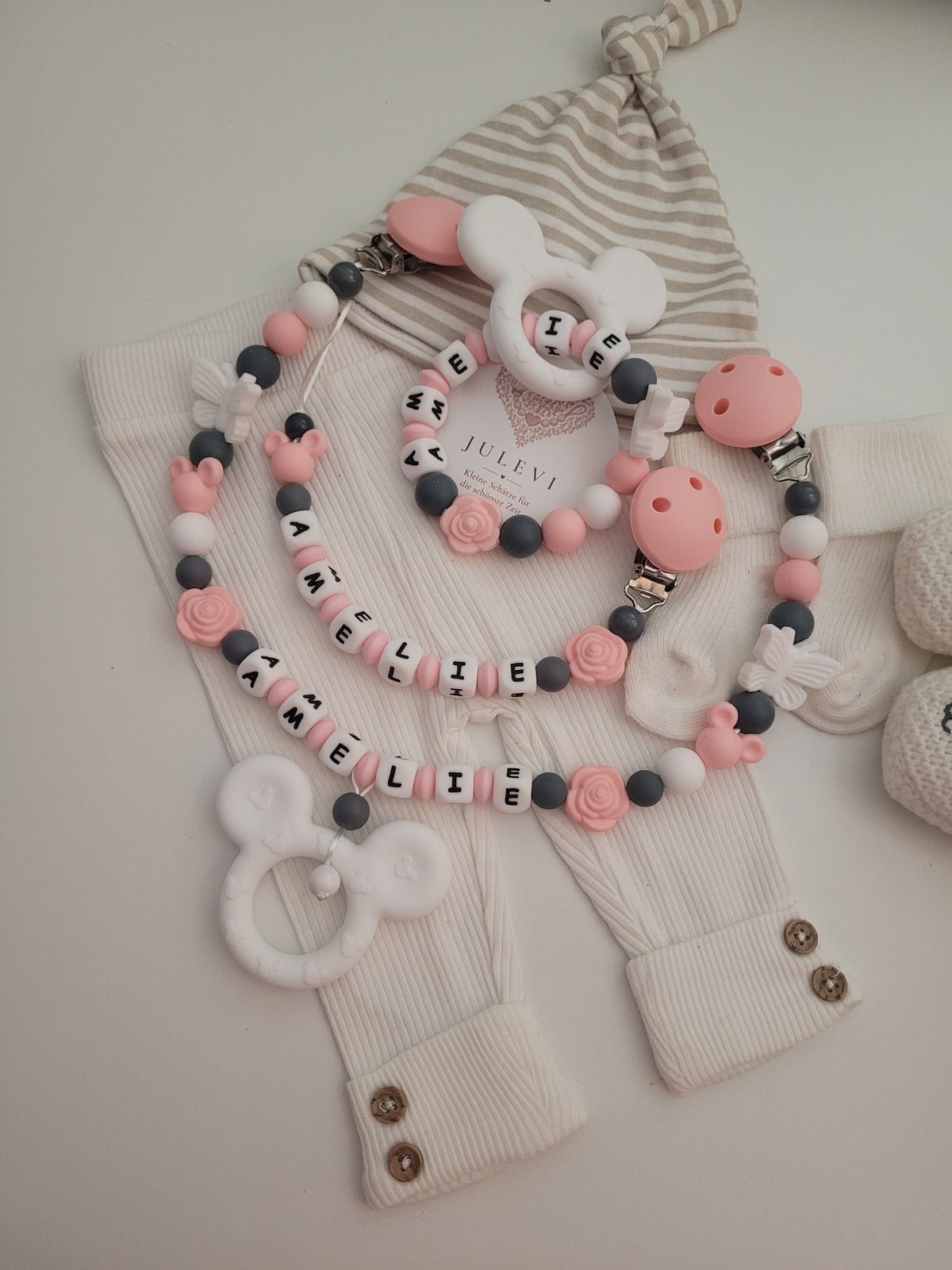 3er Set Schnullerkette, Kinderwagenkette & Beißring mit Namen Mäuse Schmetterlinge Rosen weiß peach dunkelgrau