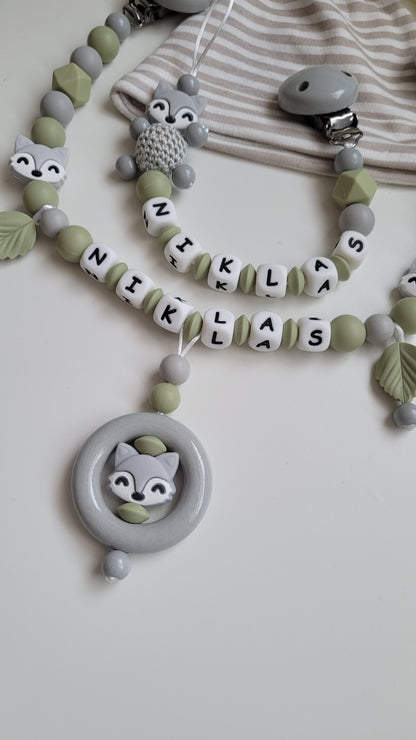 Kinderwagenkette & Schnullerkette mit Namen Fuchs grün