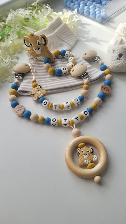 Schnullerkette Kinderwagenkette & Beissring mit Namen Löwe beige blau senfgelb