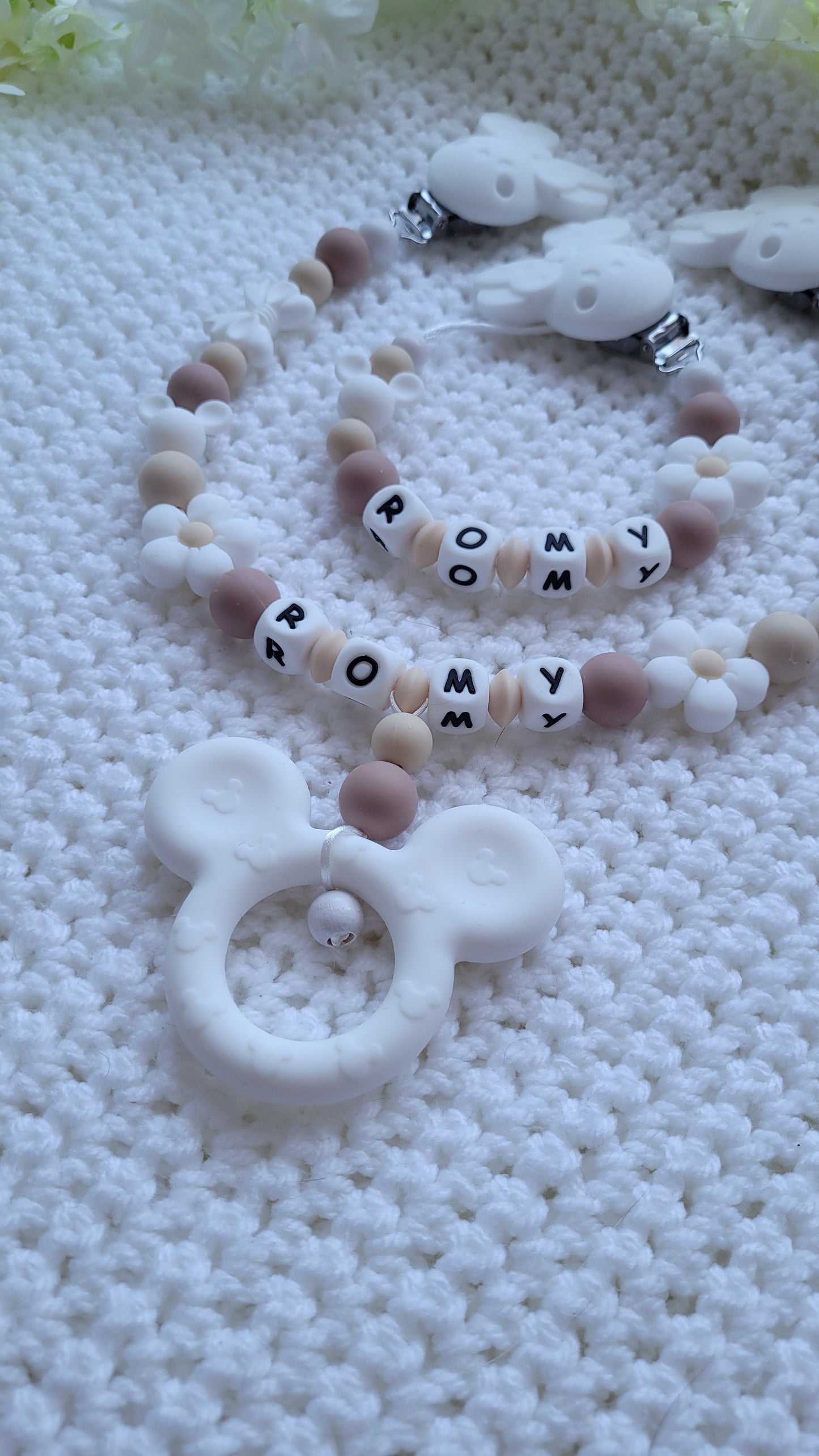 Kinderwagenkette & Schnullerkette *Minnie Prinzessin* beige weiss