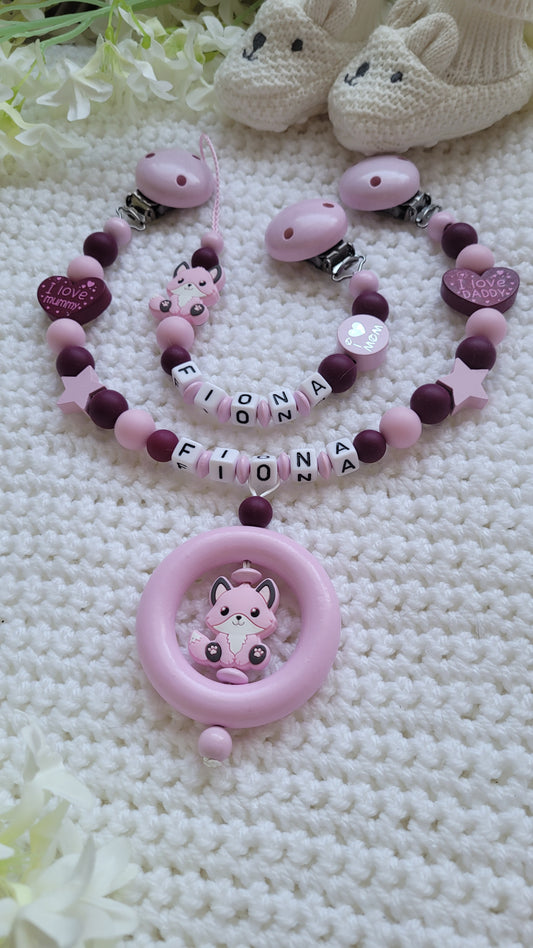 Kinderwagenkette & Schnullerkette mit Namen Fuchs rosa weinrot