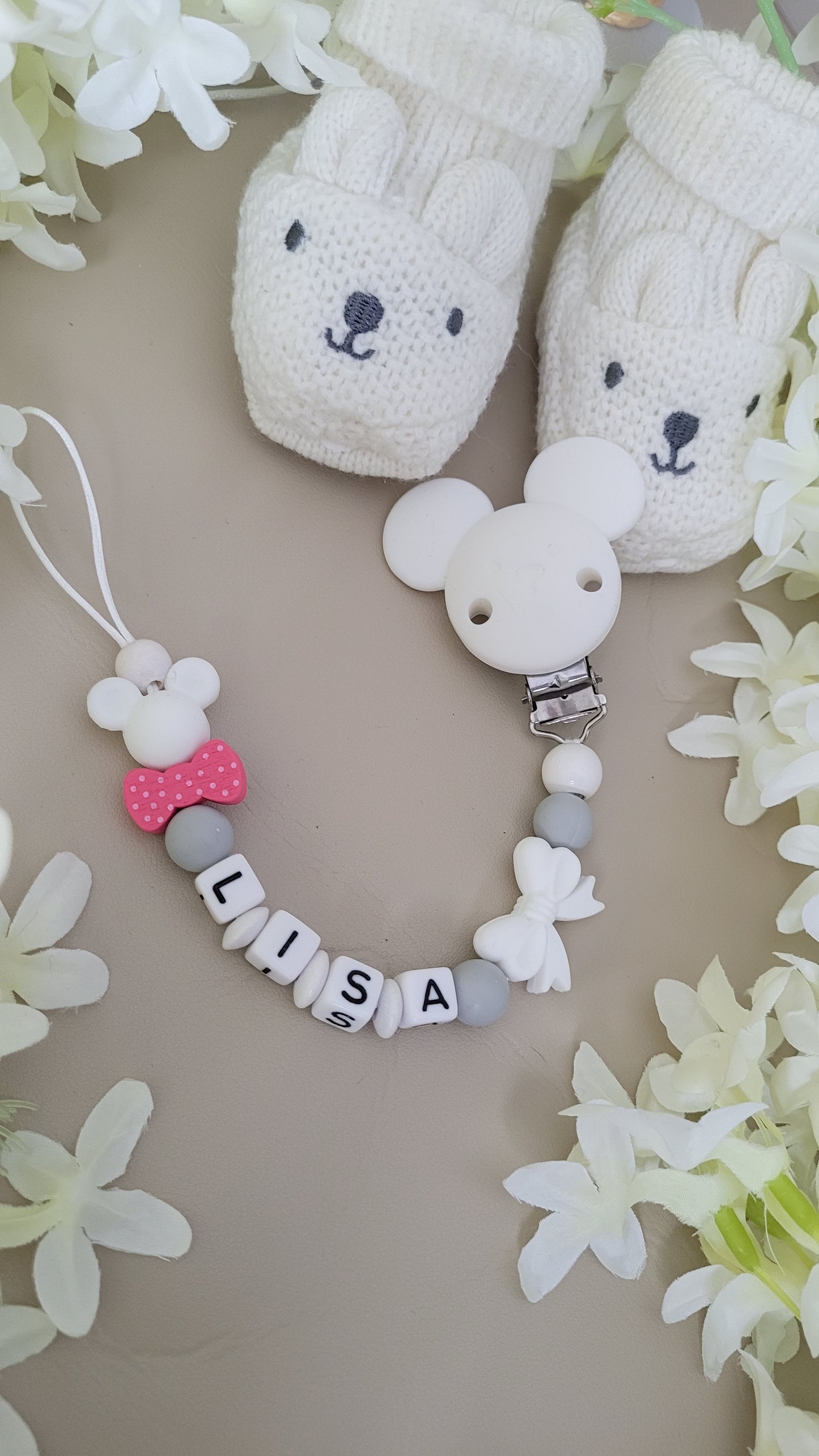 Schnullerkette mit Namen für Mädchen Maus & Schleife grau pink