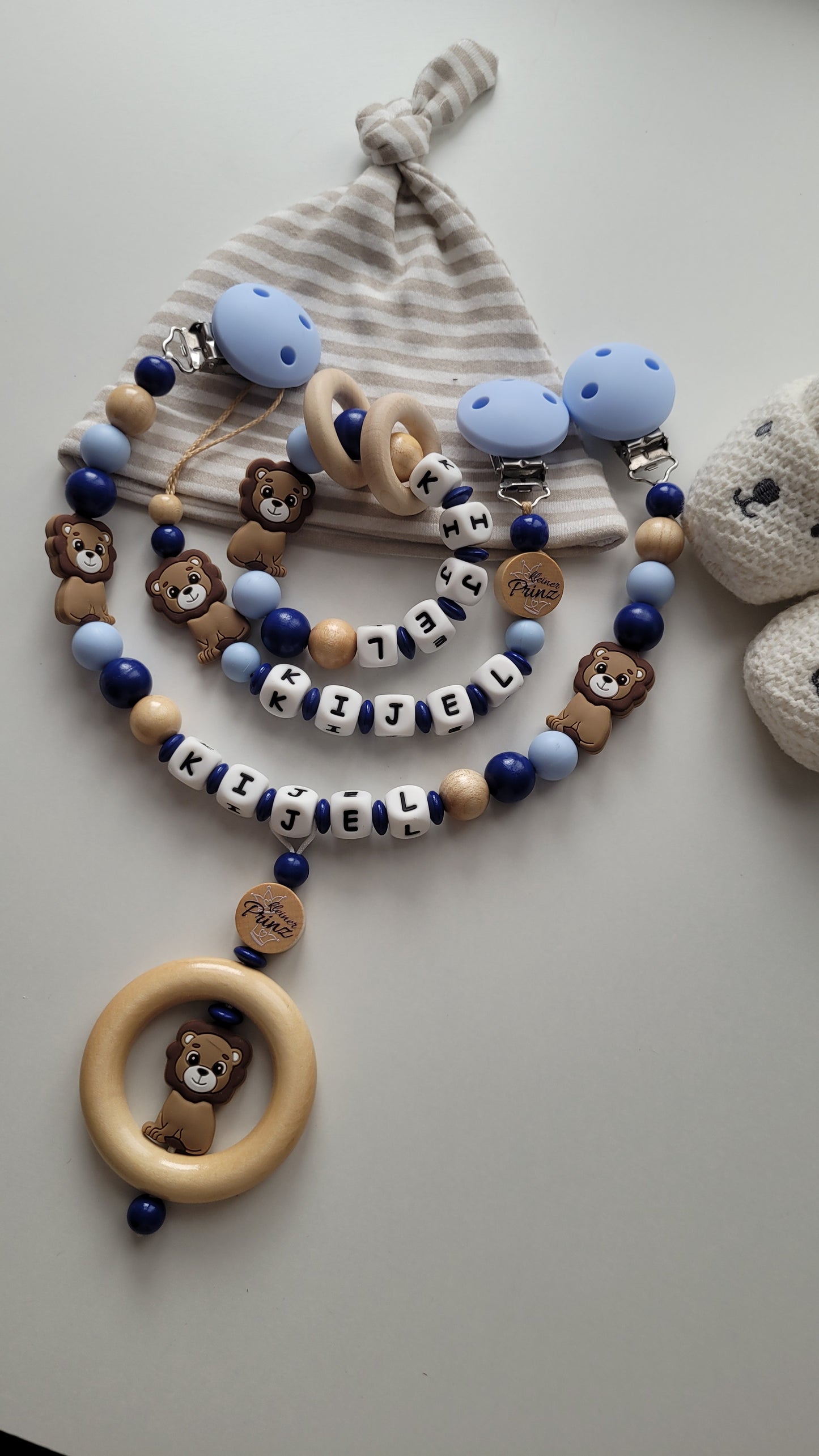 Schnullerkette Kinderwagenkette Greifling Löwe blau dunkelblau holz