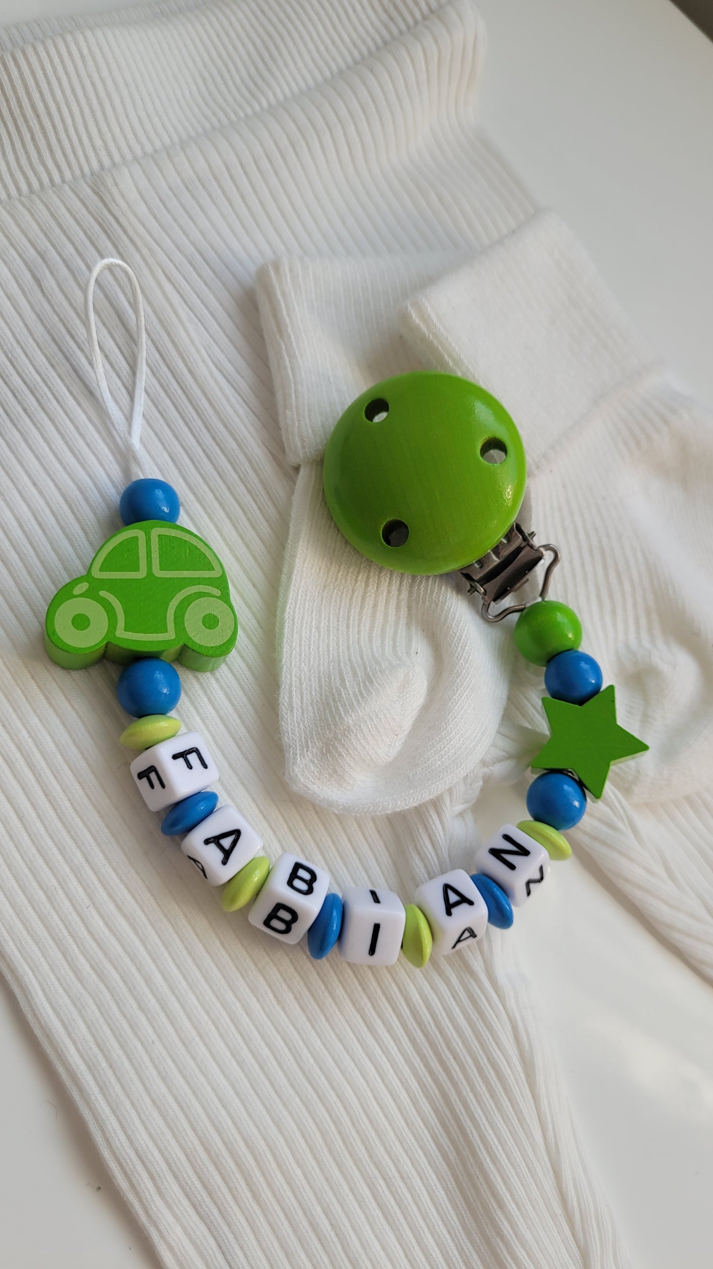Schnullerkette mit Namen für Jungen Auto