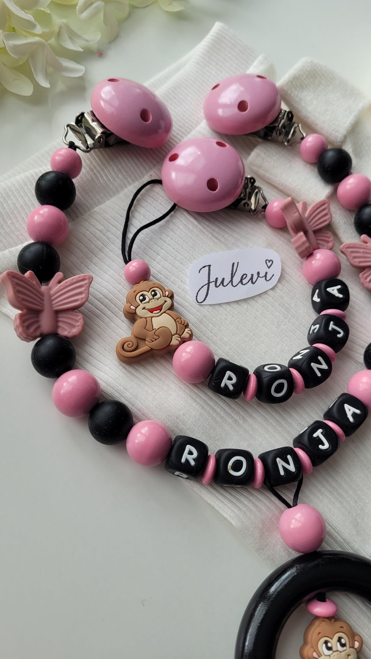 Kinderwagenkette & Schnullerkette Set mit Namen Affe Schmetterling schwarz blush Silikon Holz | personalisiert