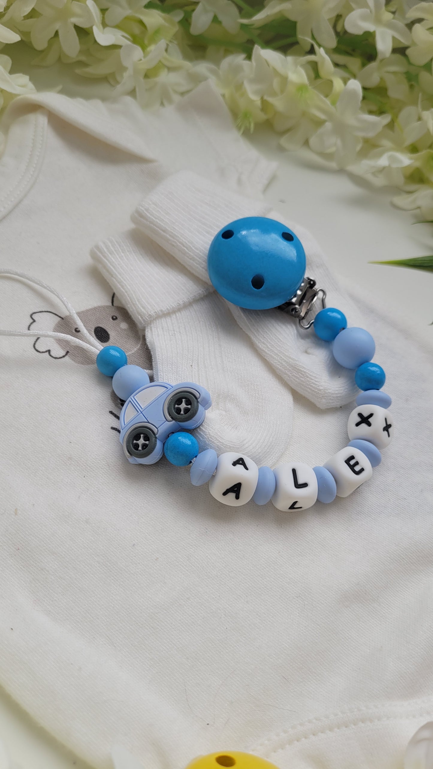 Schnullerkette mit Namen für Jungen Babyblau blau Auto
