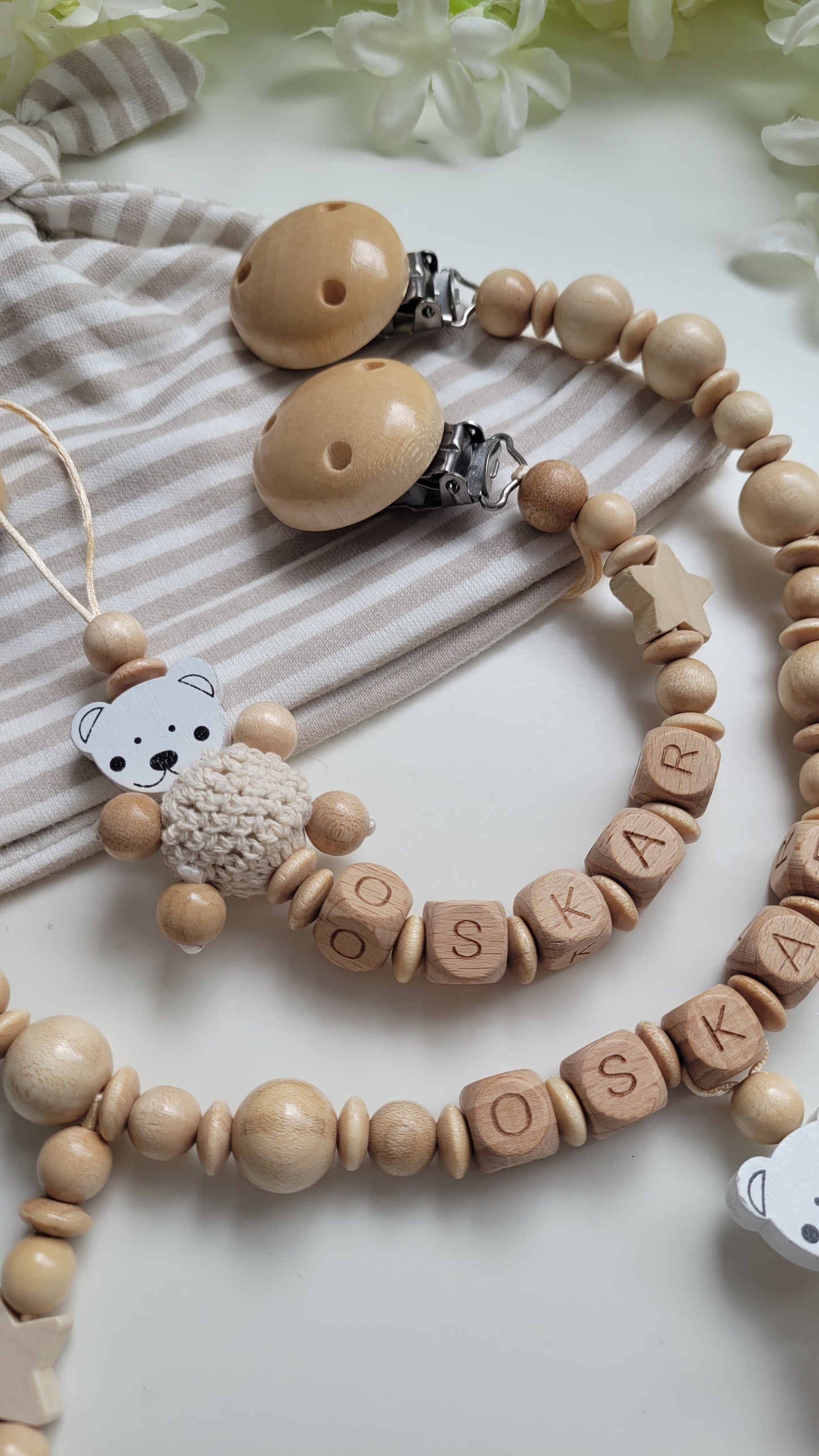 Kinderwagenkette & Schnullerkette mit Namen Bärchen holz