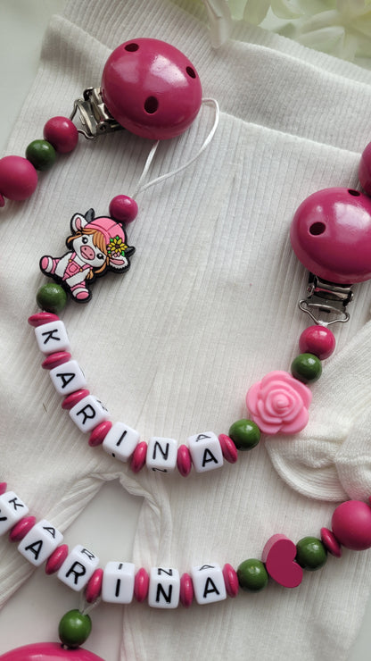 Kinderwagenkette & Schnullerkette mit Namen Kuh pink grün