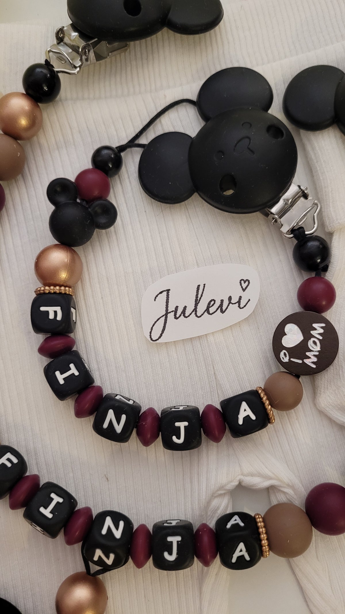 Schnullerkette mit Namen für Mädchen Maus weinrot rosegold