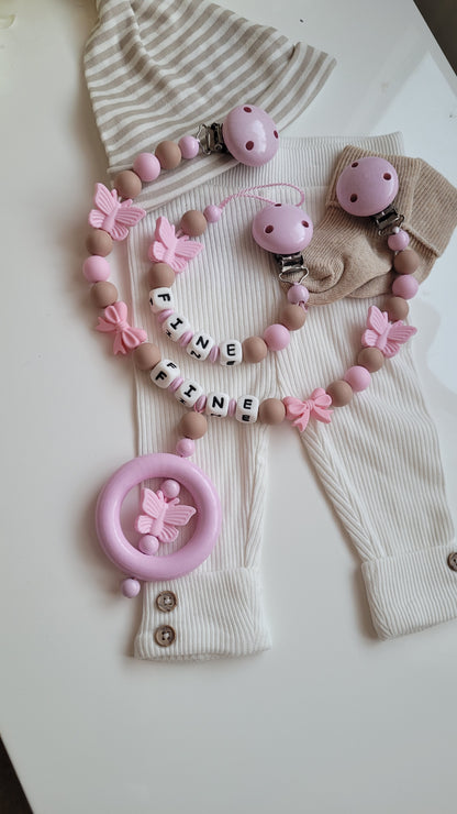 Kinderwagenkette & Schnullerkette mit Namen Schmetterling rosa taupe